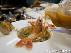 -La Mer Restaurant & Lounge