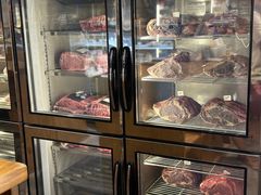 -羽深肉铺 Steak & Wine