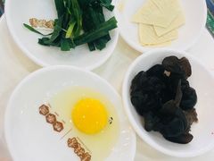 -桥香园过桥米线(国贸店)