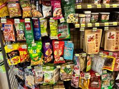 -喜士多便利店(上海虹桥枢纽国展中心云和夜泊酒店店)