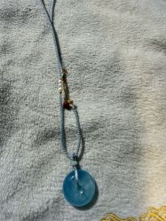 -灵彩珠宝(朗香街店)