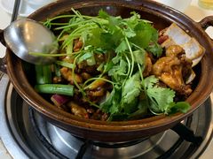 -胡须佬鸡煲四季火锅(龙珠大道店)