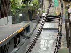 -山顶缆车
