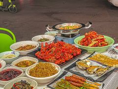 自助取餐区-靓虾二哥长沙地标小龙虾(五一广场店)