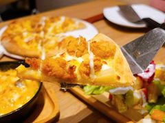 劲爆鸡米花比萨-必胜客(大宁路店)