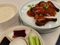 精品烤鸭-悦江(梅奔中心店)