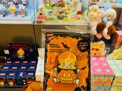 -泡泡玛特POPMART(蓝色港湾店)