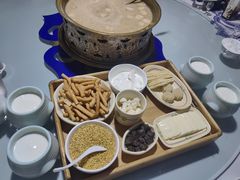 -蒙古大营·蒙古演绎餐厅(赛马场店)