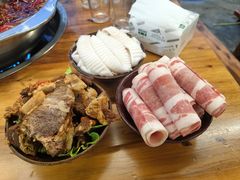 -正南齊北重庆老火锅(光华村直营店)