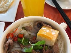 -岘港皇冠假日酒店