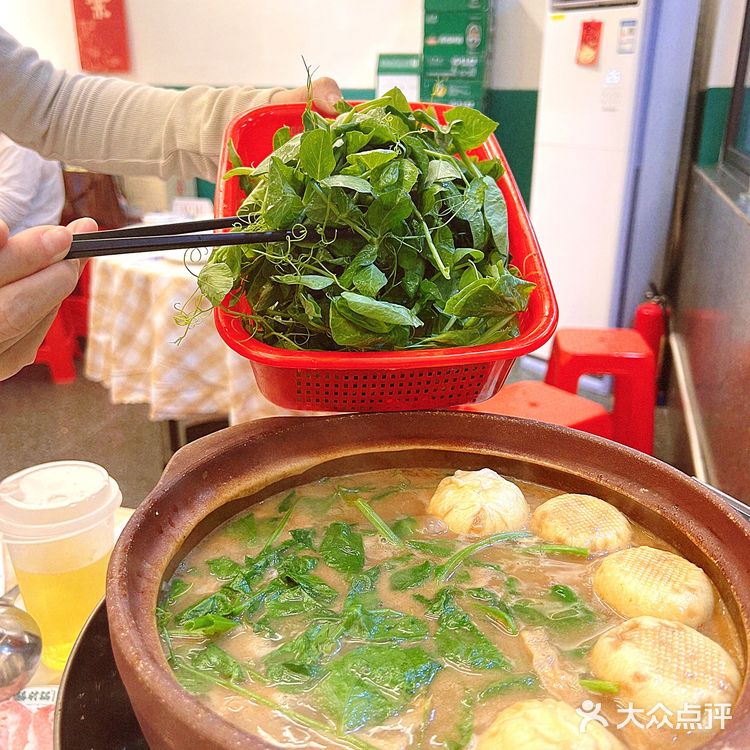 来东莞记住这个位置📍｜勝材韬炭火🔥羊🐏肉煲 