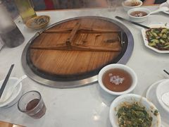 -鲁员外地锅鸡地锅鱼(古墩路店)