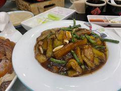 -大鸭梨烤鸭店(金顶街店)