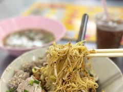 -榮泰米粉湯(Left Shop)