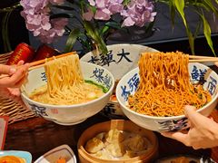 -李犟大爆鳝面·手工蟹黄包(湖滨西湖店)