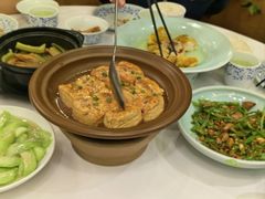 -围龙屋客家食府(福田店)