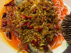 -堂瓦里·33年传统赣菜(第一街区店)