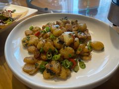 -头上红煨盐鸡·非遗院子餐厅