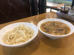 鸡丝酸辣汤（小）-台北楚楚园馅饼粥(虹桥南丰城店)