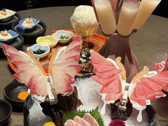 -蟹犇前•帝王蟹雪蟹(陆家嘴店)
