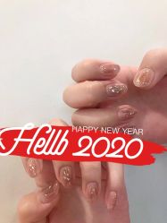 -梓童彩妆.美甲