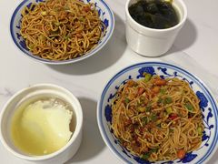 -小罗子汤店(大士院总店)