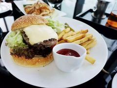 -瑞吉酒店·The Drawing Room闲逸廊·云端下午茶·夜奢Whiskey