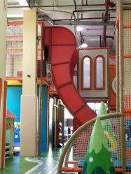 -动力星球家庭亲子游乐中心