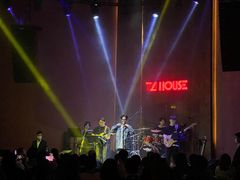 -TZ House音乐现场(来福士中心店)