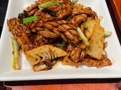 -梅飞酒家(桑园路店)
