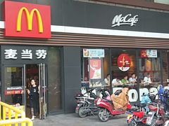 门面-麦当劳(杭州西湖银泰百货店)