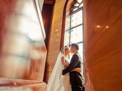 -燕西婚纱摄影工作室(友盛上都写字楼店)