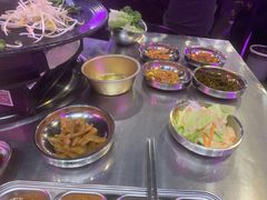 -豚豚家돈돈가韩国锅盖烤肉(新北万达店)