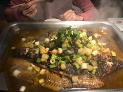 -辣尚瘾·烤鱼·新川菜(交大直营店)