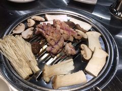 -韩聚屋韩国烤肉餐厅(新北万达店)