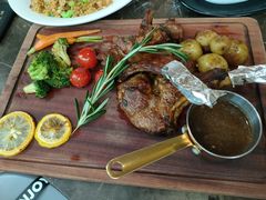 -大树餐厅(红旗街万达店)