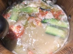 -鱼遇木桶斑鱼火锅(塔湾店)