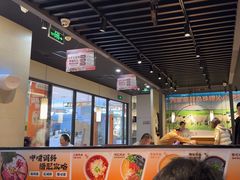 -呷哺呷哺(常营华联店)
