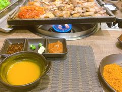 -香猪坊韩国烤肉专属门店(魏公村店)