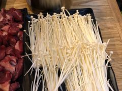 -云聚汇牛很鲜潮汕牛肉火锅(克拉玛依汉博店)