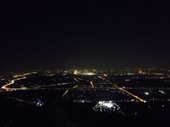 -鬼笑石后山停车场