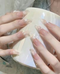 -IDO美甲美睫