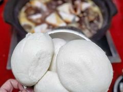 蒸馒头-老杨砂锅鱼庄