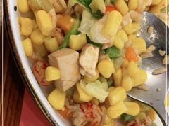-海盗虾饭·剥好的小龙虾饭(SOHO尚都店)