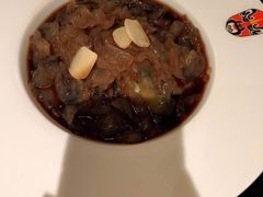 -俏江南(中山路先天下广场店)