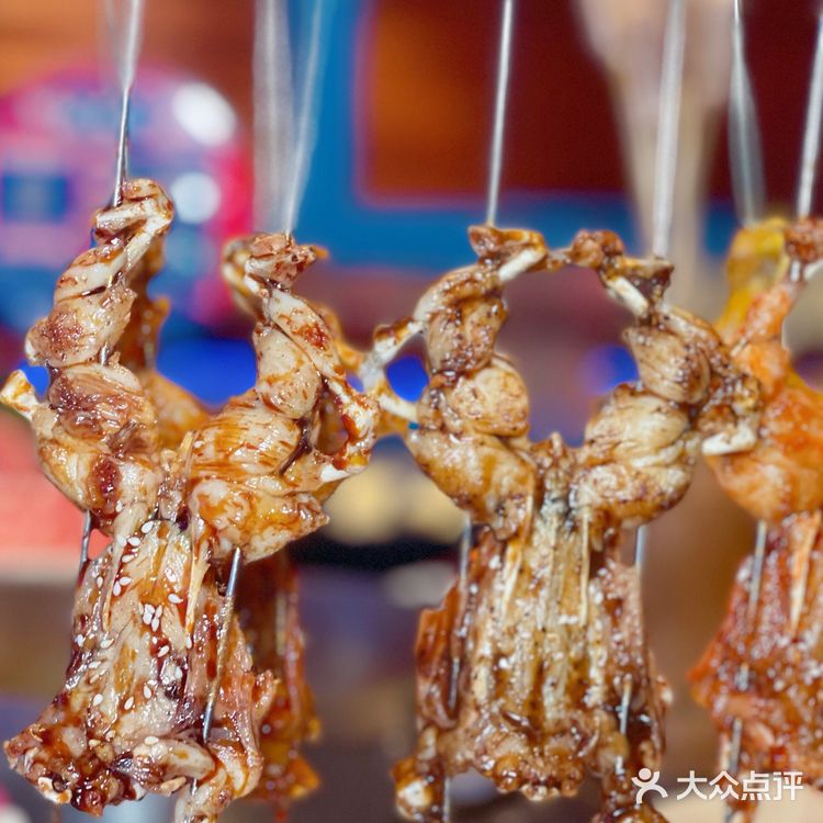 我的妈呀~这家火锅店居然七年都不涨价