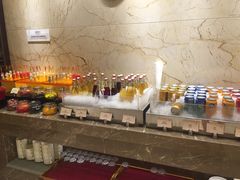 -南湖名都·景湖轩全日制餐厅·海鲜自助·东南亚风味·临湖而食