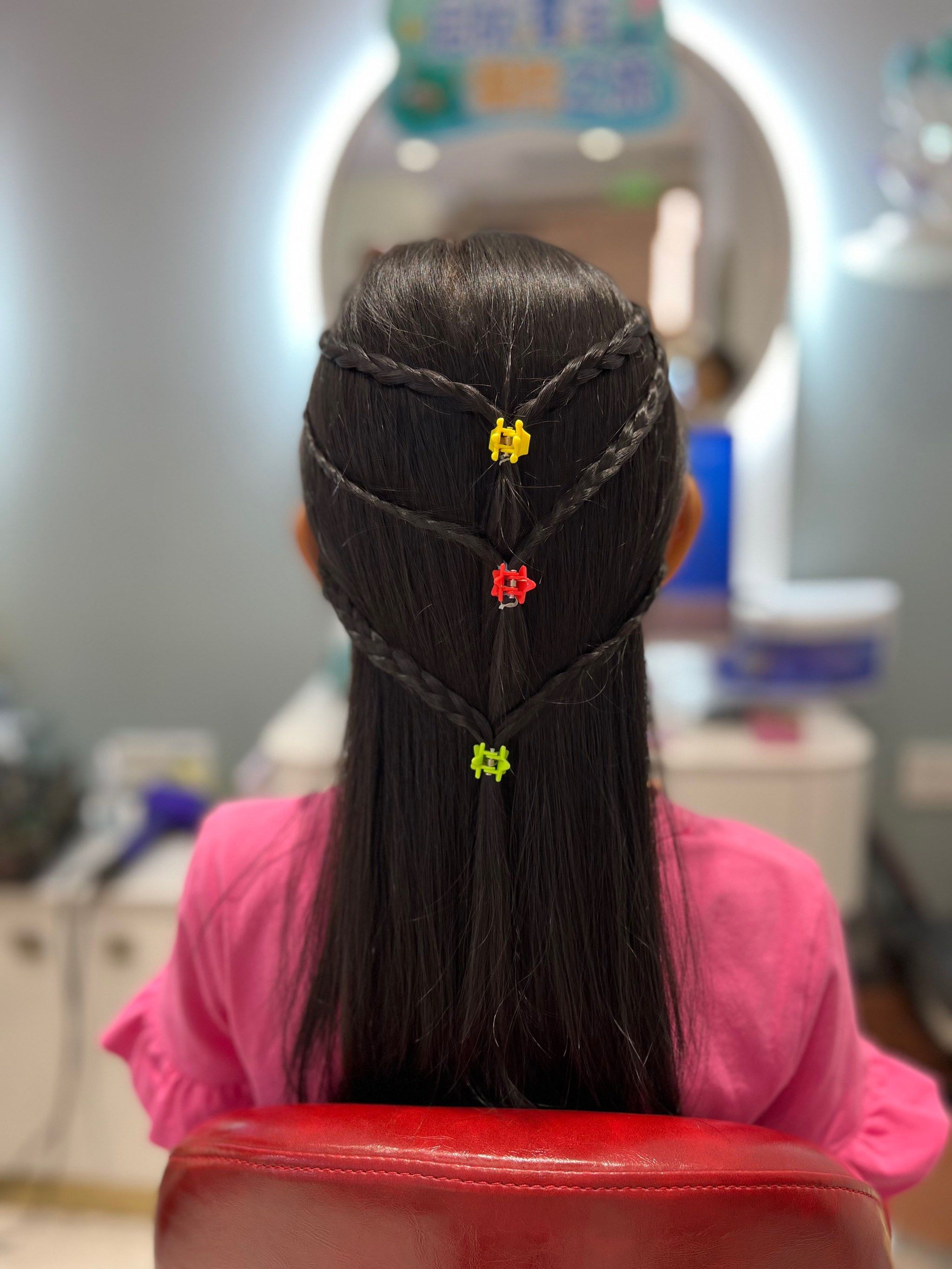 女童日常编发 \\n爱编发的宝宝看过来