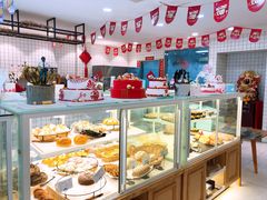 面包甜点陈列柜-执茶识麦(万达华府店)