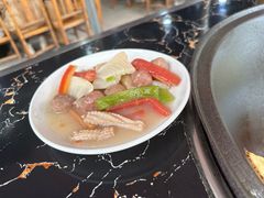 -桃源山庄·水蜜桃采摘·柴火鸡·烧烤团建(龙泉山店)
